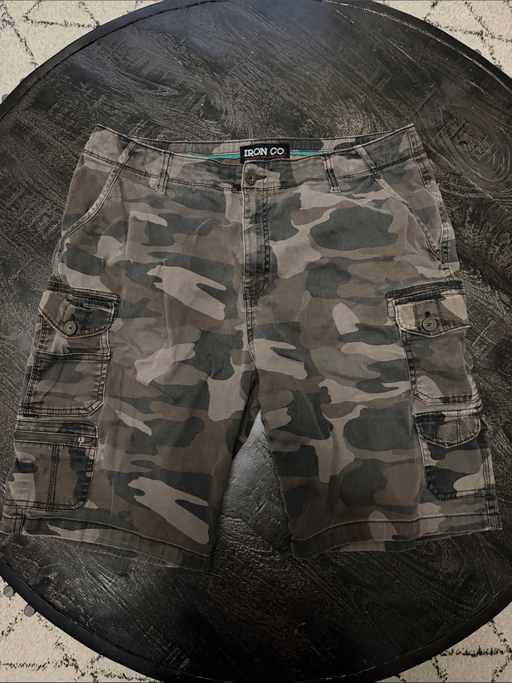 Iron Co. Men's Camouflage Cargo Shorts - Olive Green/Gray